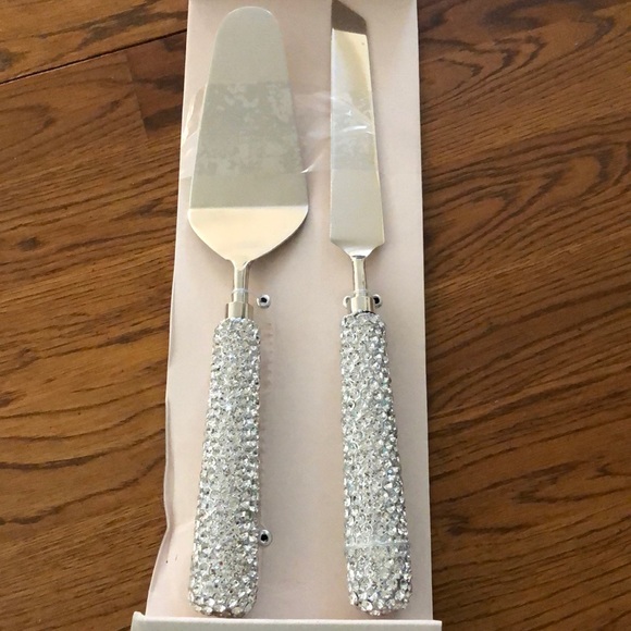 Wedding cake rhinestone knife set - Picture 1 of 2